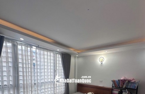 MỄ TRÌ – nhà đẹp long lanh 5 tầng, xách vali về ở – 8.2 tỷ